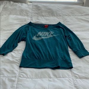 Scoopneck Nike Hoodie